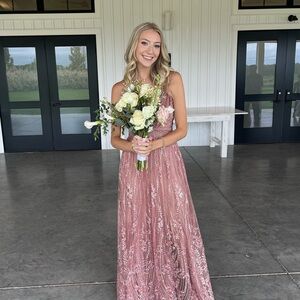 Meet your Posher, Kay